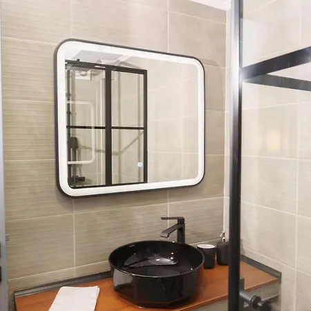 Sani Deluxe Home- Monastiraki Square - Brand New Atina