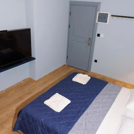 Sani Deluxe Home- Monastiraki Square - Brand New * Atina